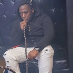 Meet your Posher, Mayd